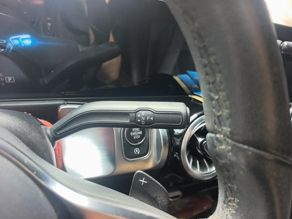 Mercedes-Benz Mercedes-Benz GLB