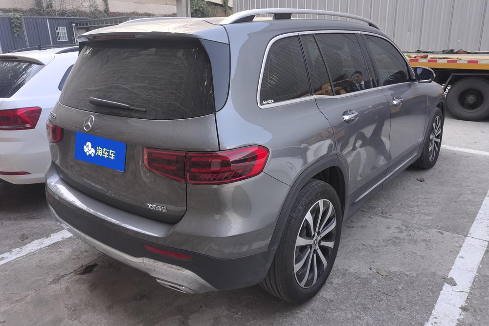 Mercedes-Benz Mercedes-Benz GLB