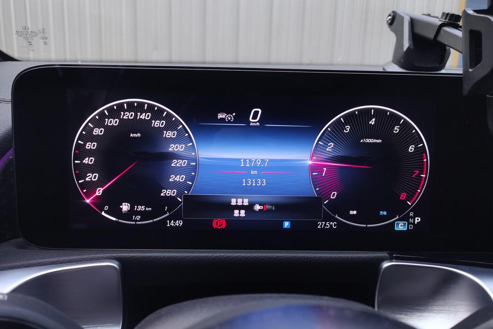 Mercedes-Benz Mercedes-Benz GLB