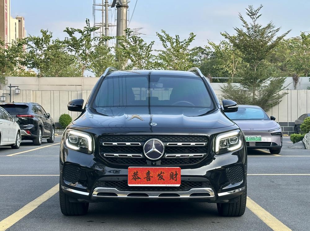 Mercedes-Benz Mercedes-Benz GLB