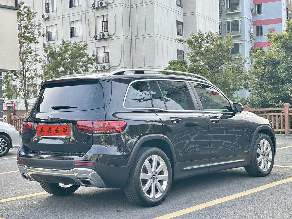 Mercedes-Benz Mercedes-Benz GLB