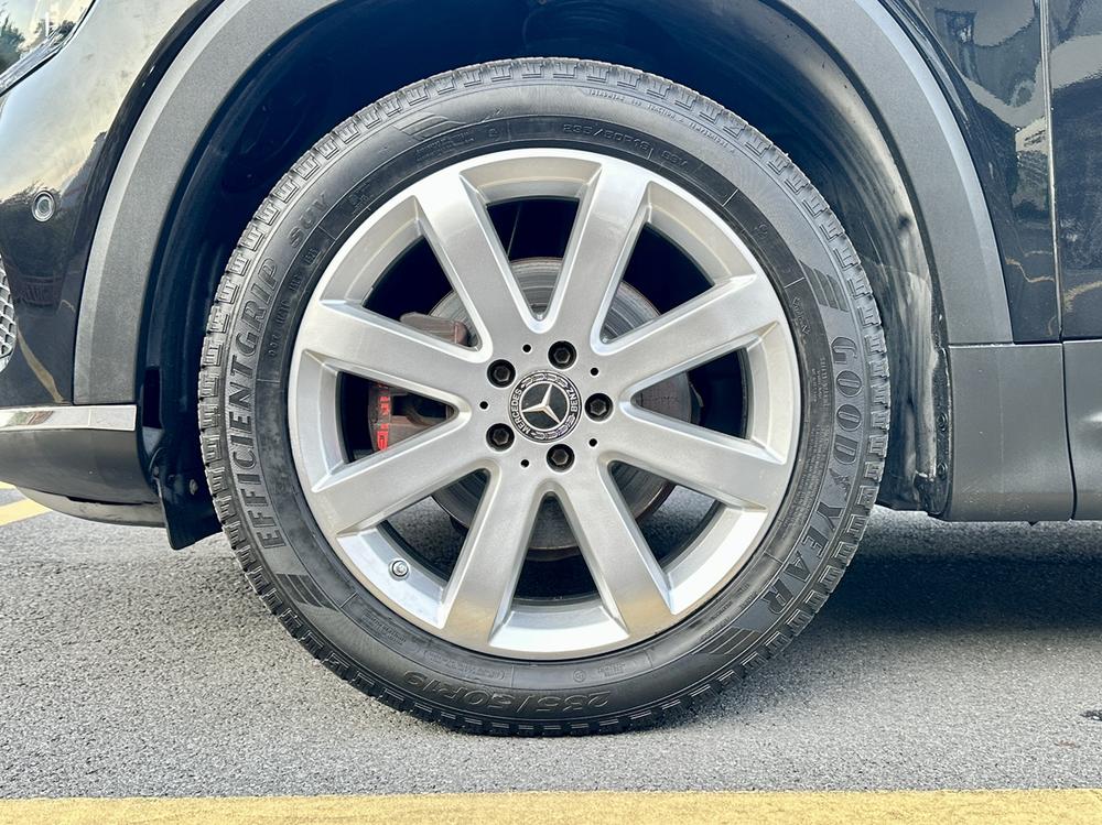 Mercedes-Benz Mercedes-Benz GLB