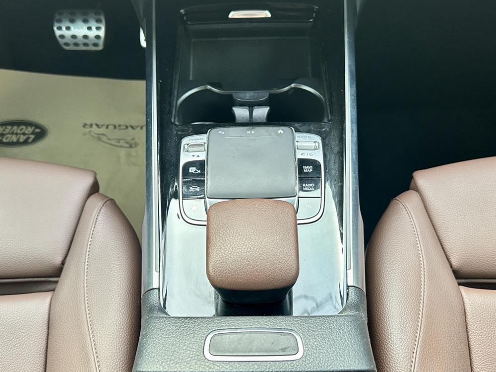 Mercedes-Benz Mercedes-Benz GLB