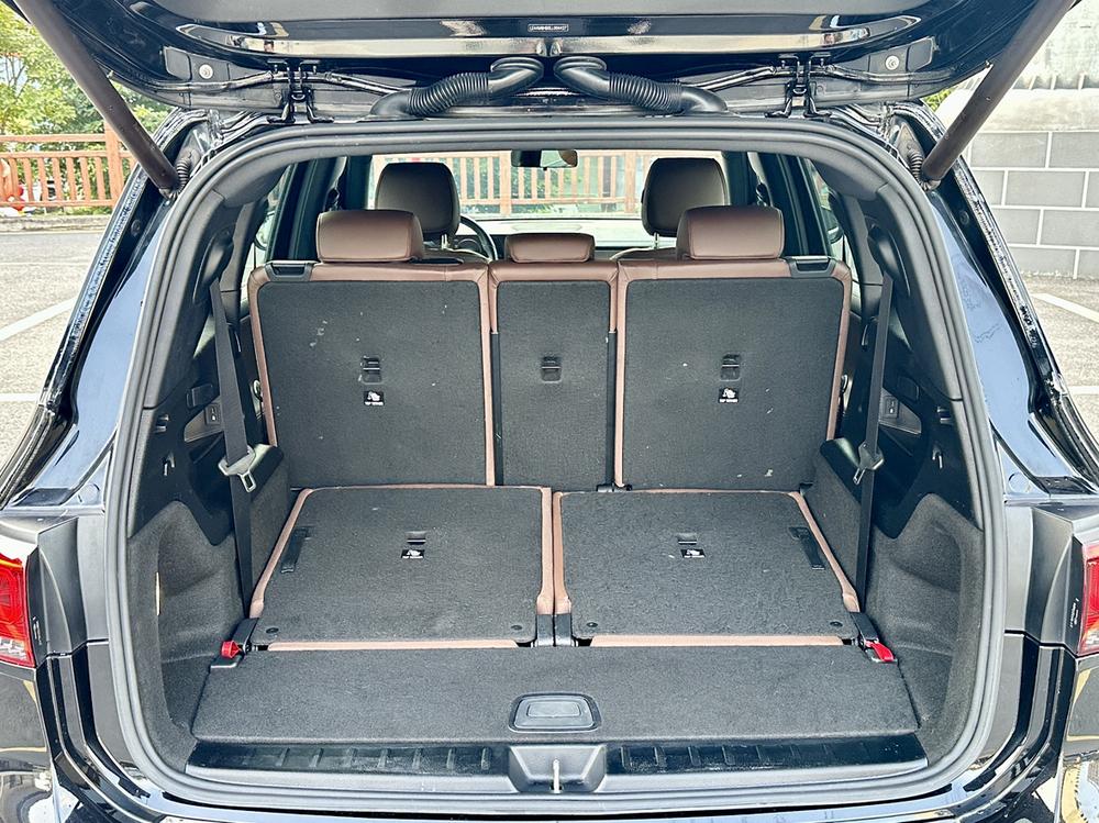 Mercedes-Benz Mercedes-Benz GLB