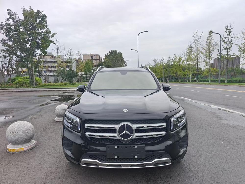 Mercedes-Benz Mercedes-Benz GLB