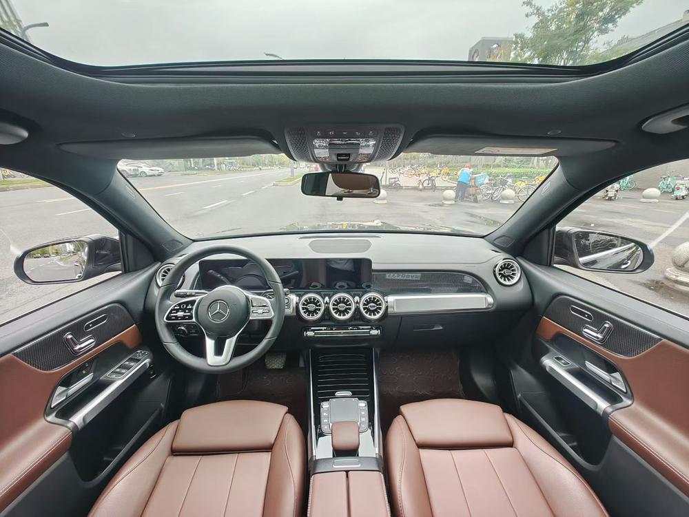 Mercedes-Benz Mercedes-Benz GLB