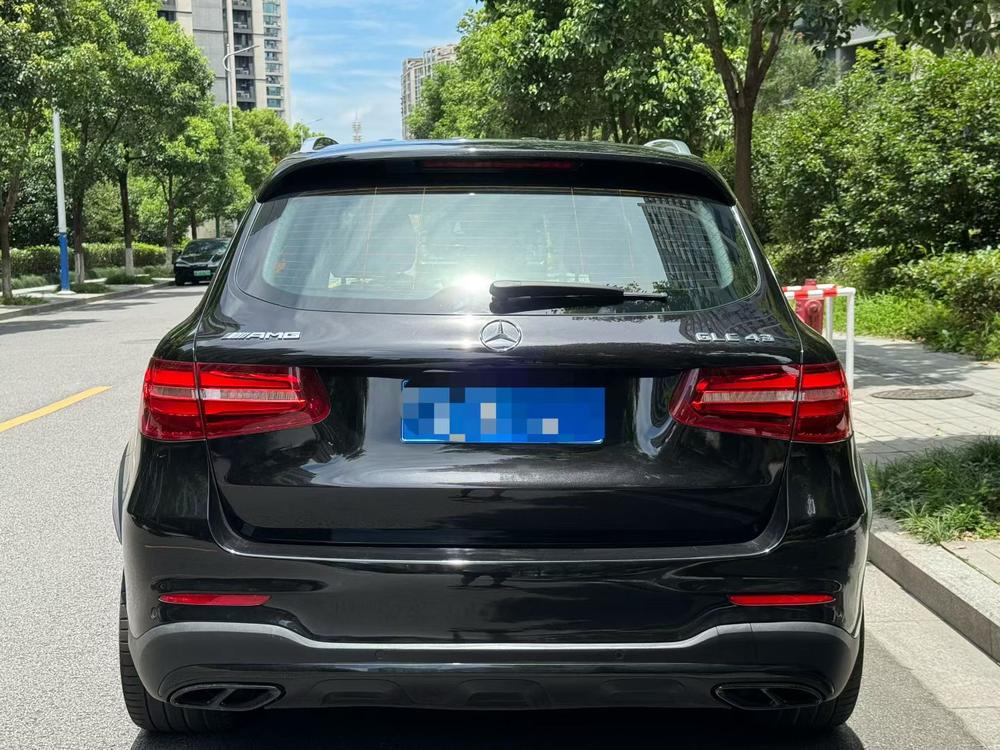 Mercedes-Benz Mercedes-Benz GLC AMG