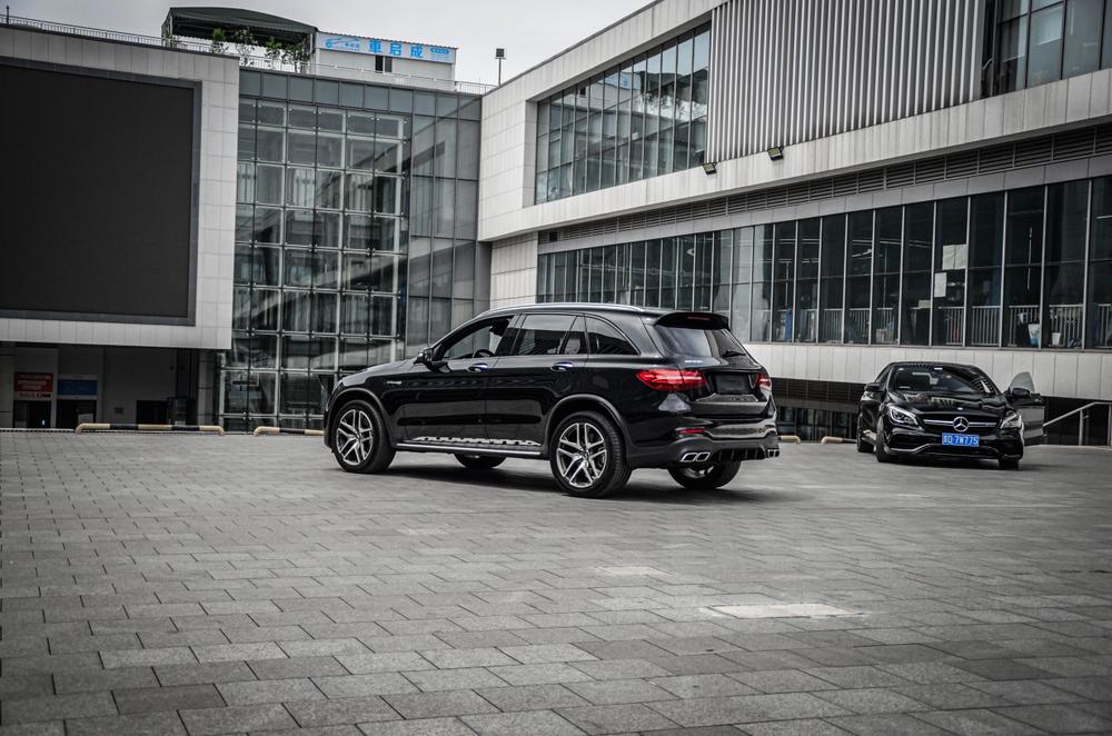 Mercedes-Benz Mercedes-Benz GLC AMG