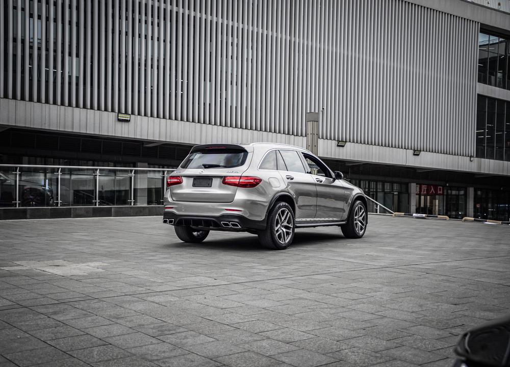 Mercedes-Benz Mercedes-Benz GLC AMG