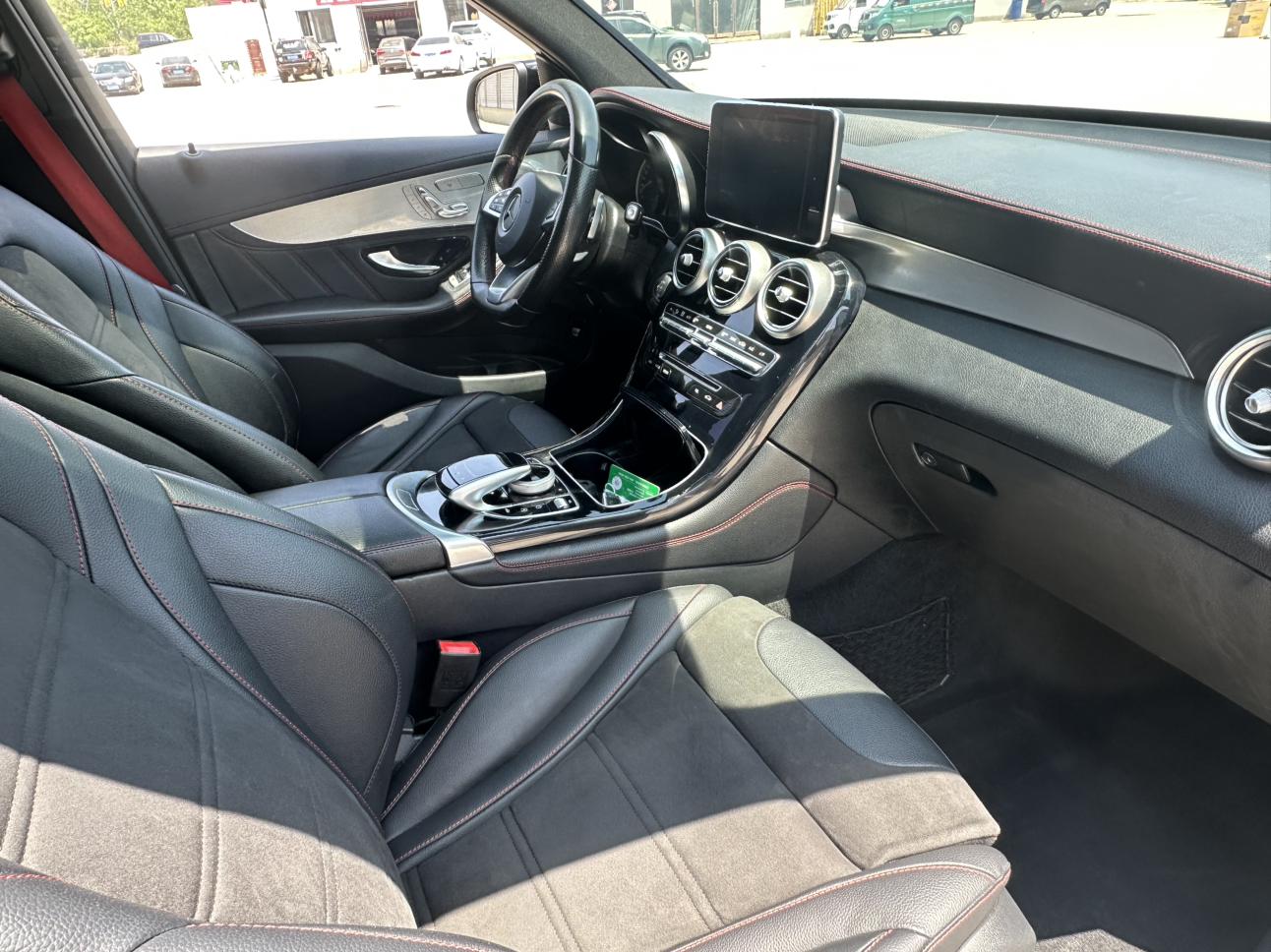 Mercedes-Benz Mercedes-Benz GLC AMG
