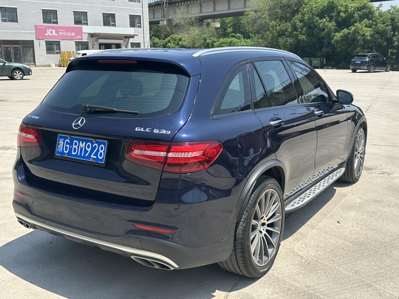 Mercedes-Benz Mercedes-Benz GLC AMG