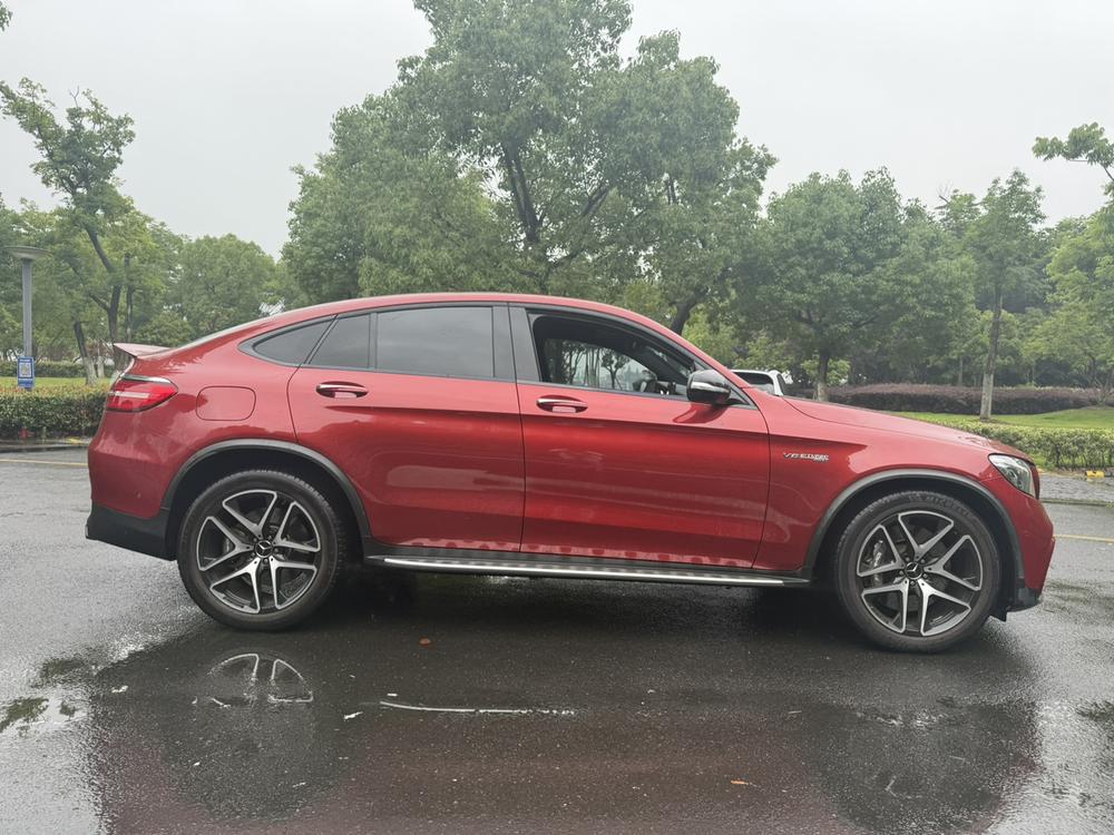 Mercedes-Benz Mercedes-Benz GLC AMG