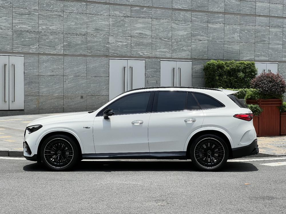 Mercedes-Benz Mercedes-Benz GLC AMG