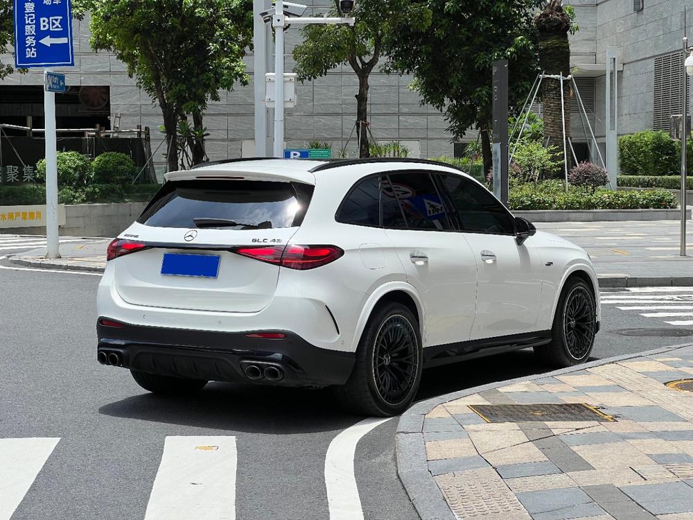 Mercedes-Benz Mercedes-Benz GLC AMG