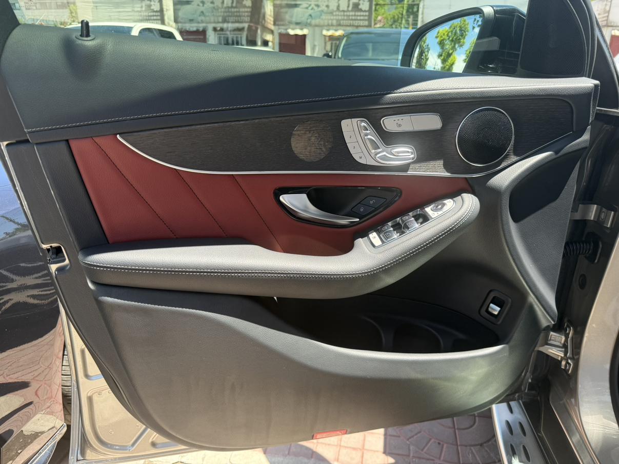 Mercedes-Benz Mercedes-Benz GLC Coupe