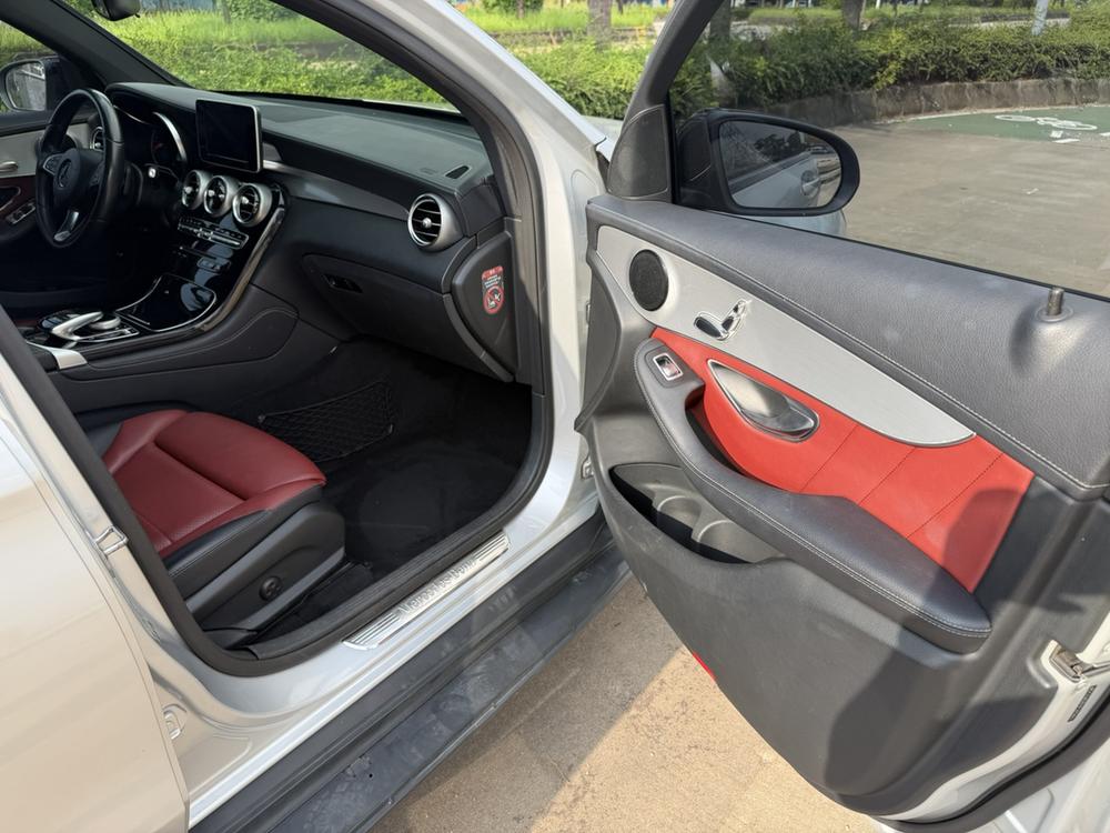 Mercedes-Benz Mercedes-Benz GLC Coupe