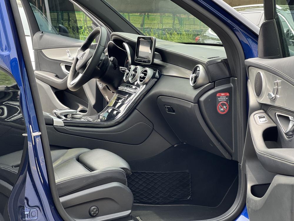 Mercedes-Benz Mercedes-Benz GLC