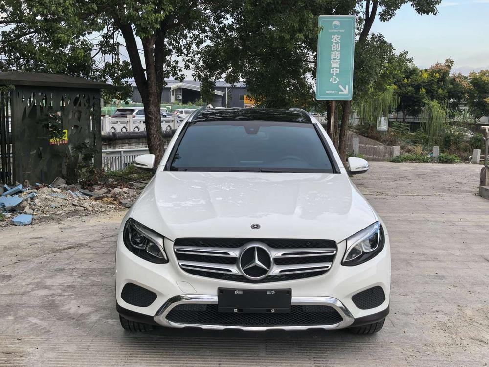 Mercedes-Benz Mercedes-Benz GLC