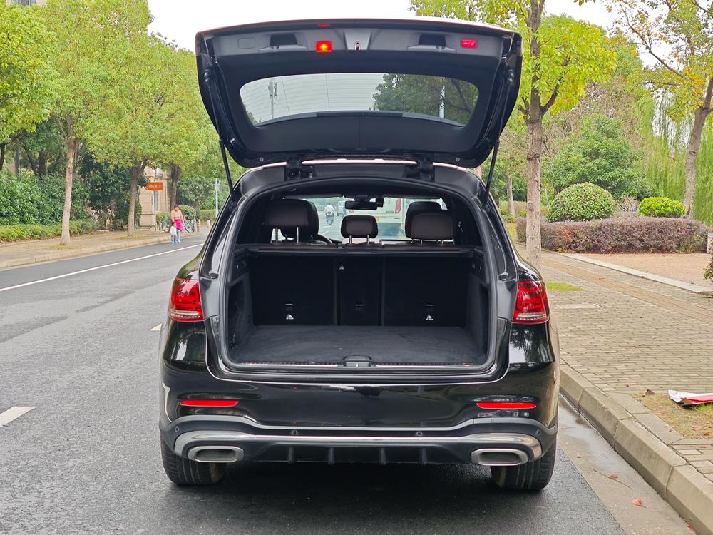 Mercedes-Benz Mercedes-Benz GLC