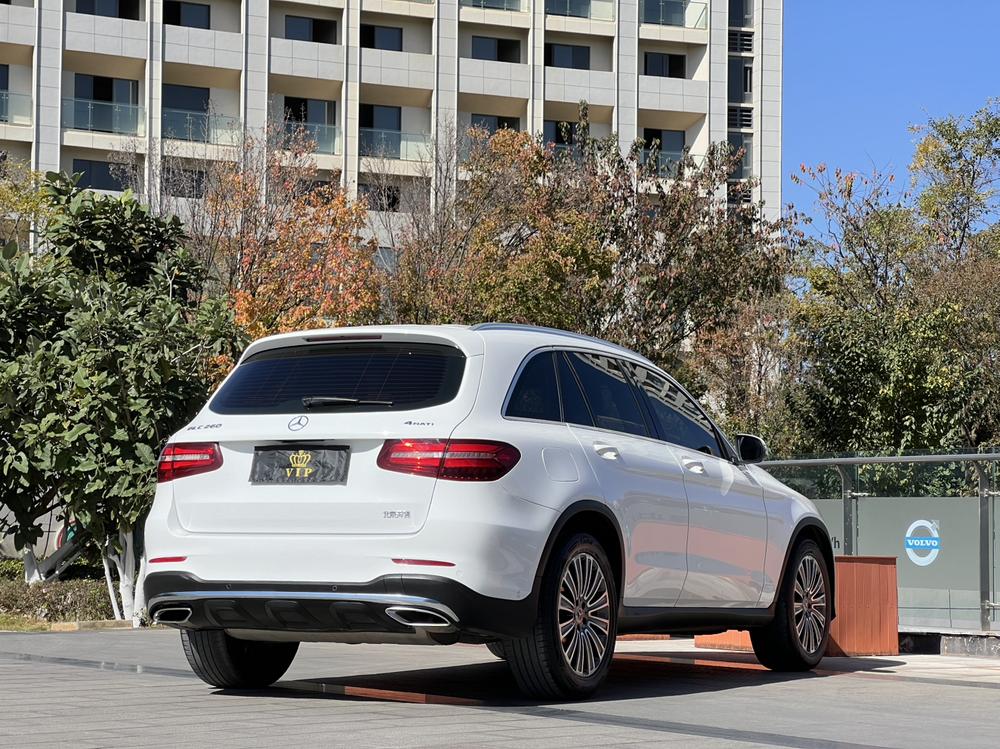 Mercedes-Benz Mercedes-Benz GLC