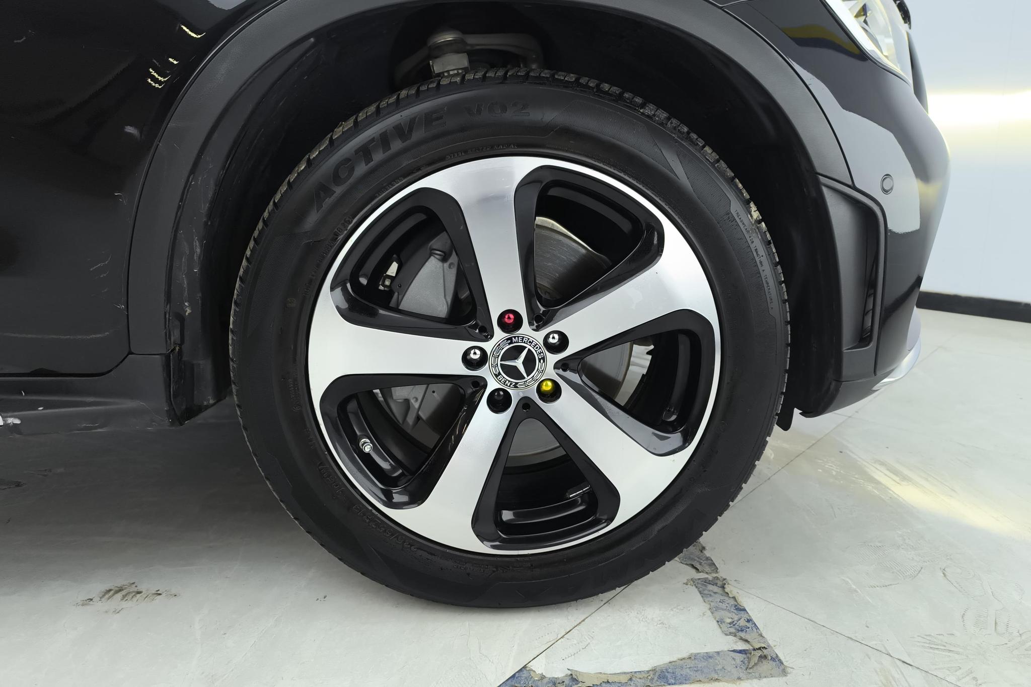 Mercedes-Benz Mercedes-Benz GLC