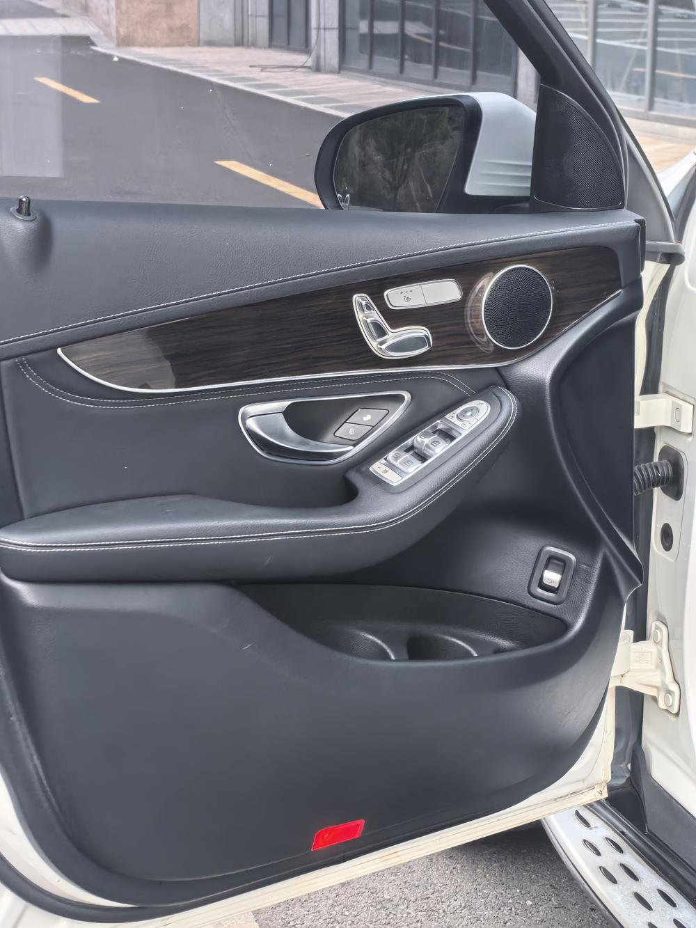 Mercedes-Benz Mercedes-Benz GLC