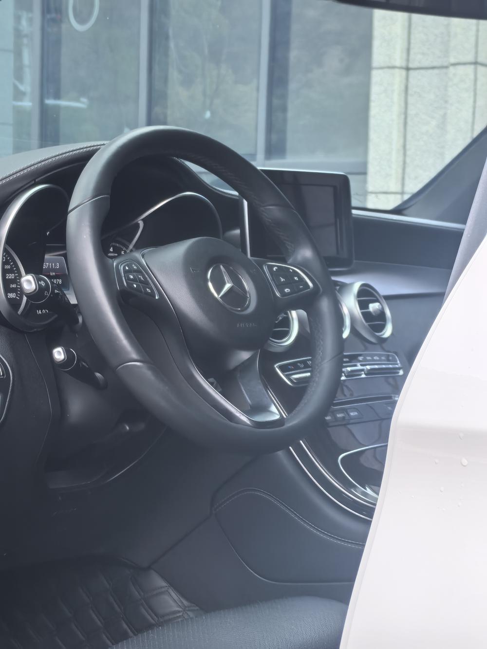 Mercedes-Benz Mercedes-Benz GLC