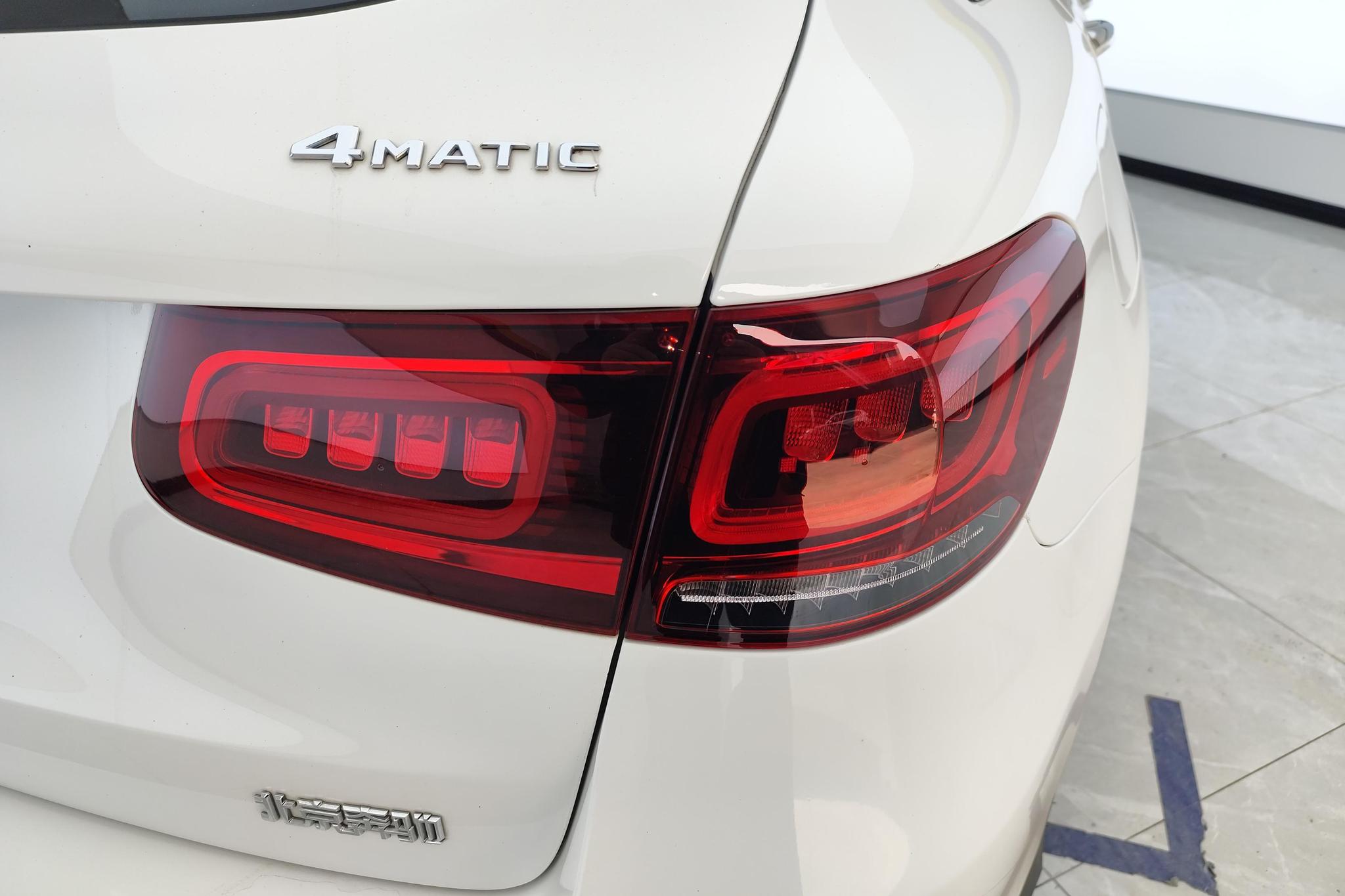Mercedes-Benz Mercedes-Benz GLC