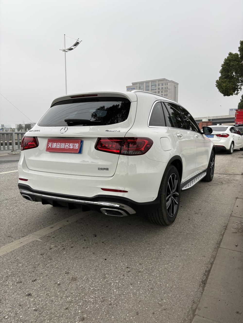Mercedes-Benz Mercedes-Benz GLC