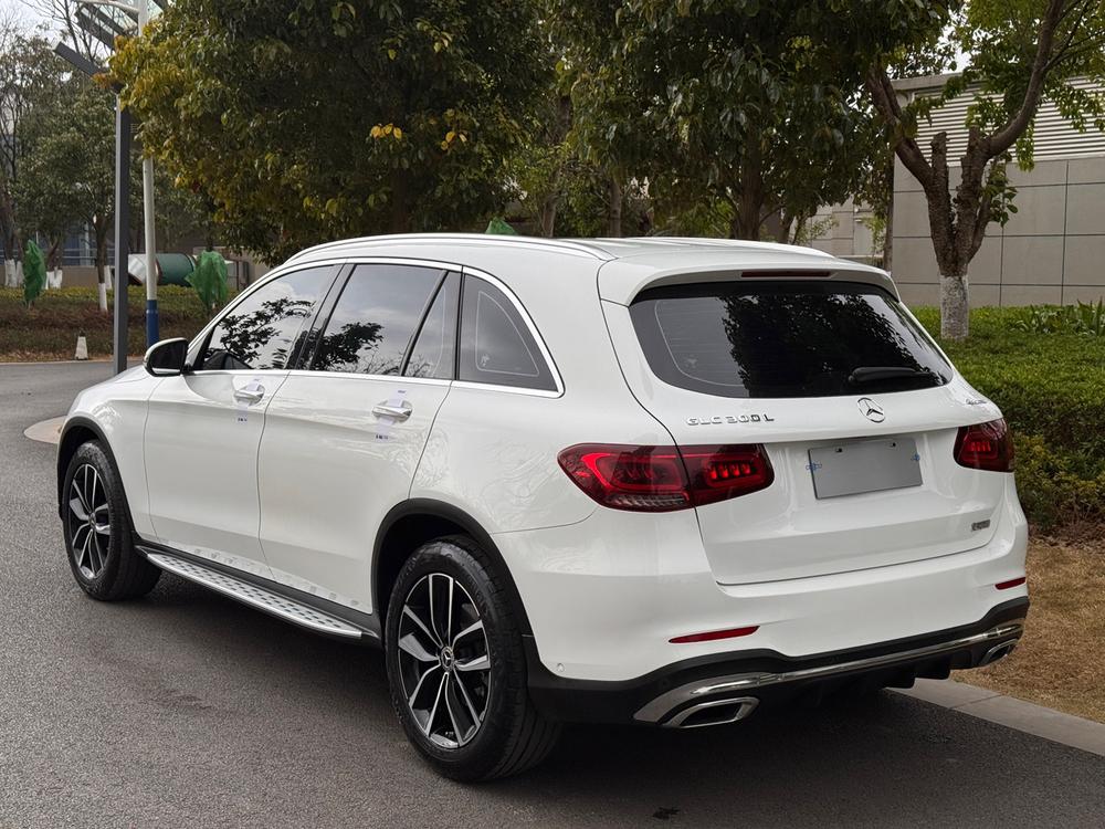 Mercedes-Benz Mercedes-Benz GLC