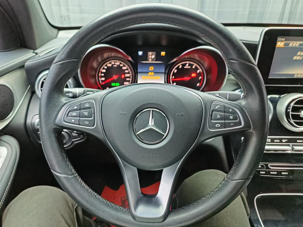 Mercedes-Benz Mercedes-Benz GLC