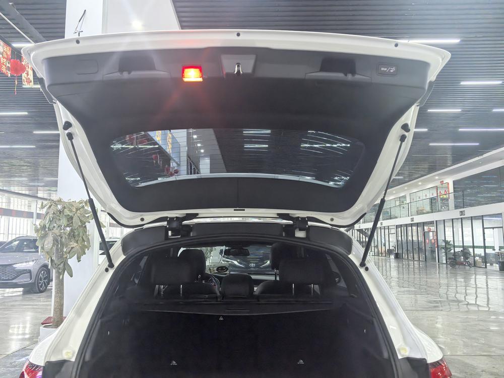 Mercedes-Benz Mercedes-Benz GLC