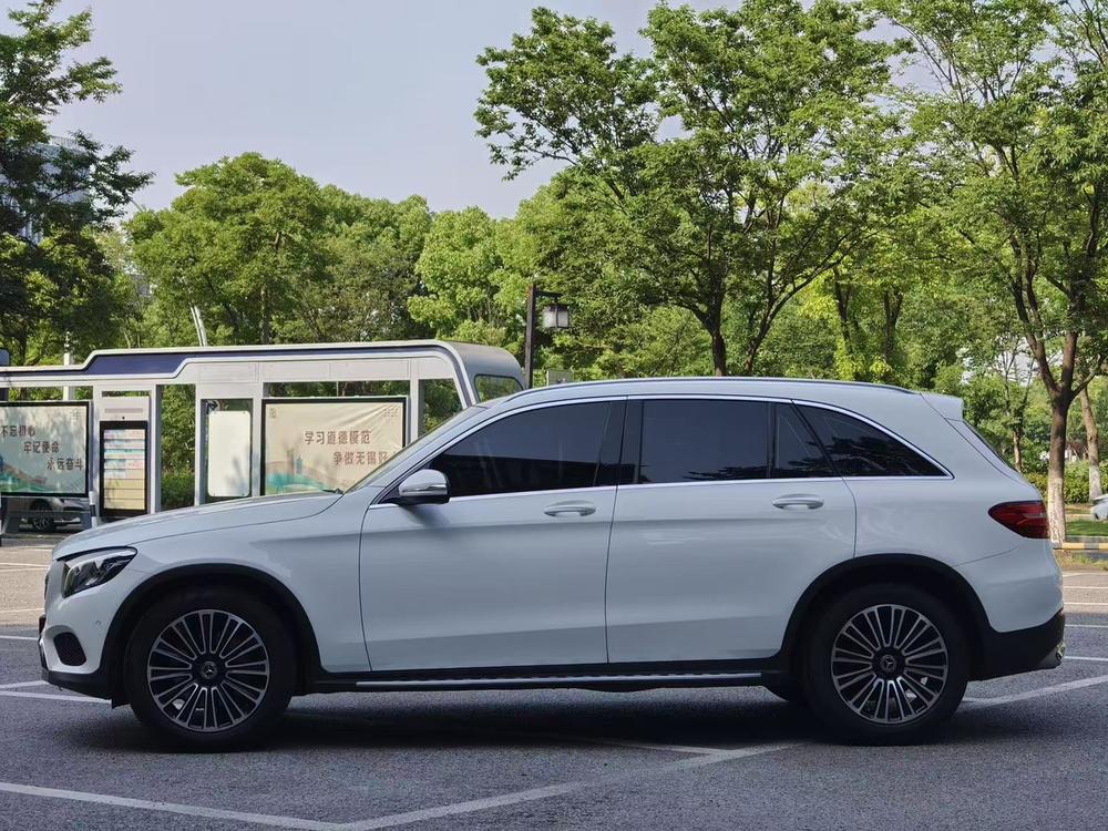 Mercedes-Benz Mercedes-Benz GLC