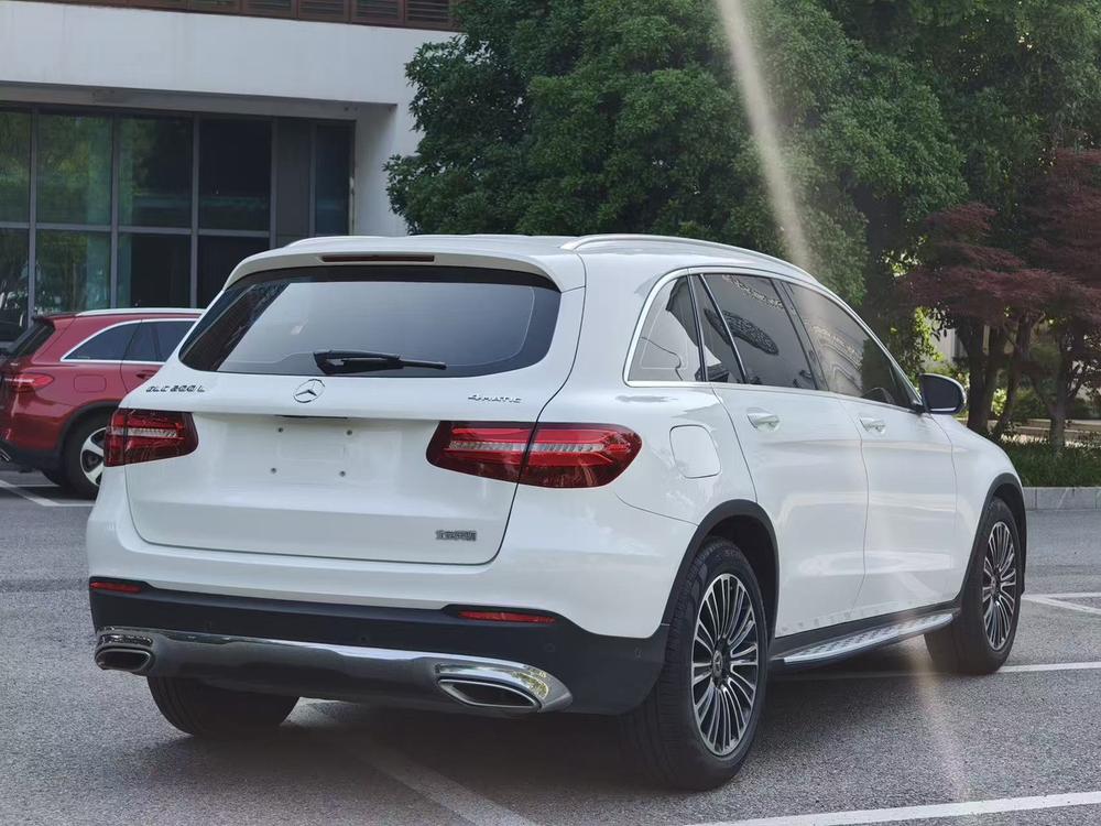 Mercedes-Benz Mercedes-Benz GLC