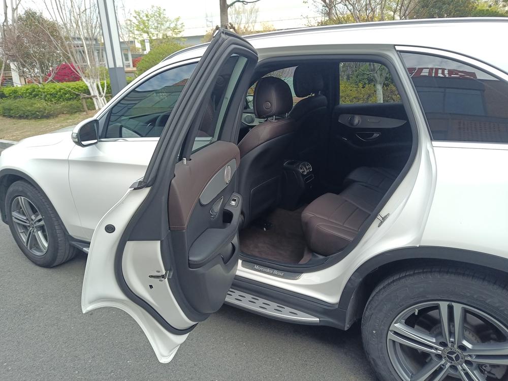 Mercedes-Benz Mercedes-Benz GLC