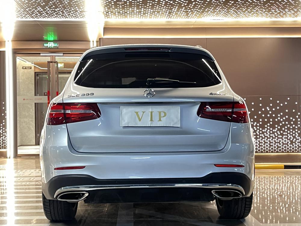 Mercedes-Benz Mercedes-Benz GLC