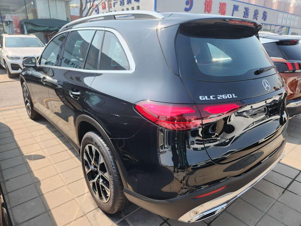 Mercedes-Benz Mercedes-Benz GLC