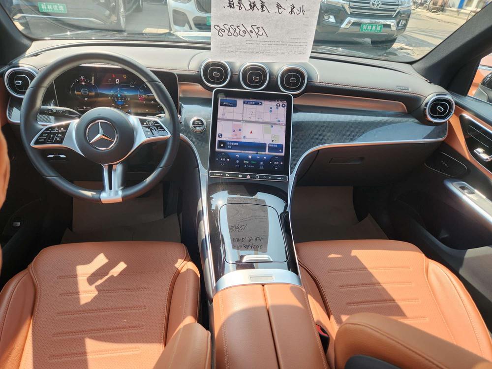 Mercedes-Benz Mercedes-Benz GLC