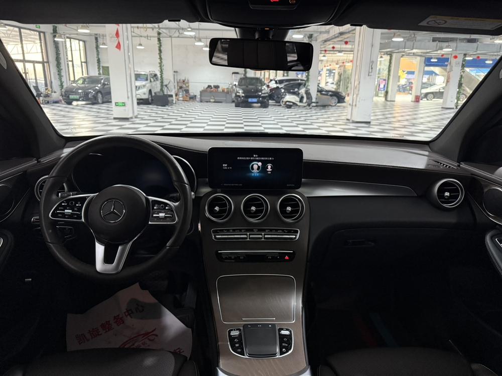 Mercedes-Benz Mercedes-Benz GLC