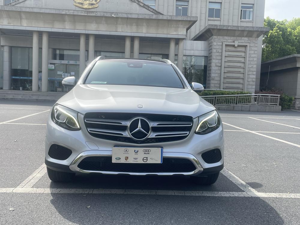 Mercedes-Benz Mercedes-Benz GLC