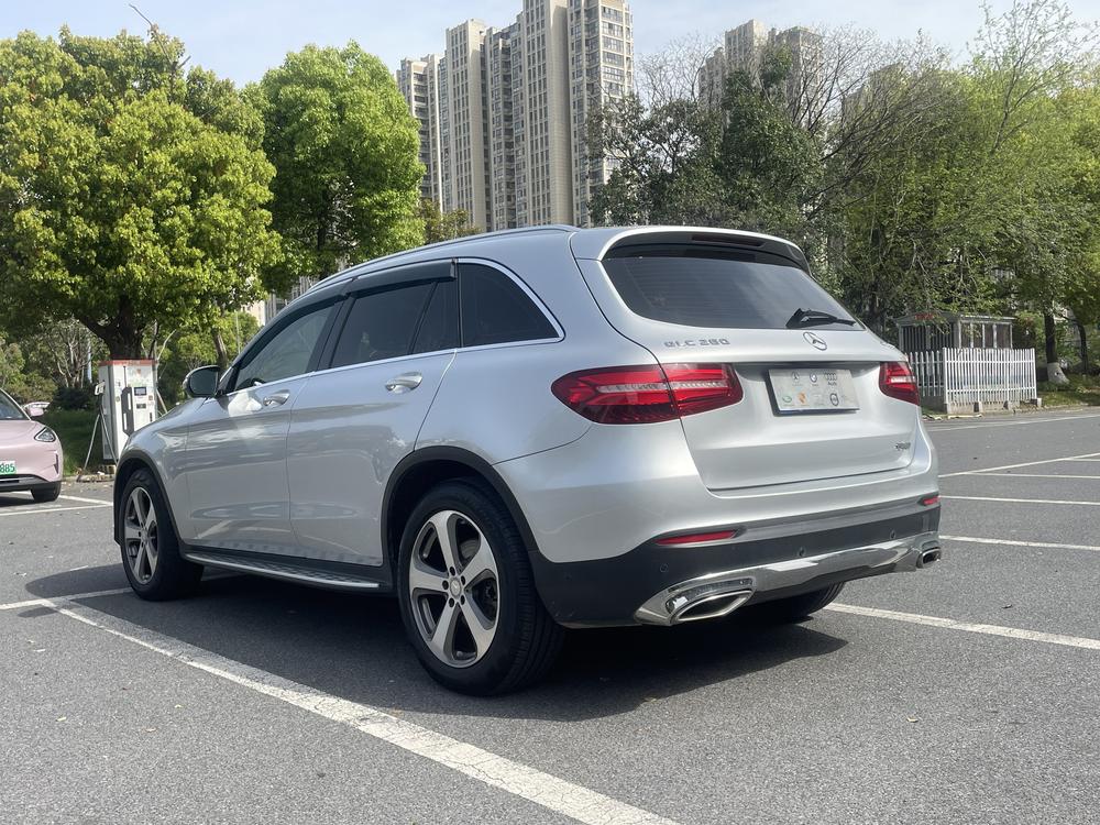 Mercedes-Benz Mercedes-Benz GLC