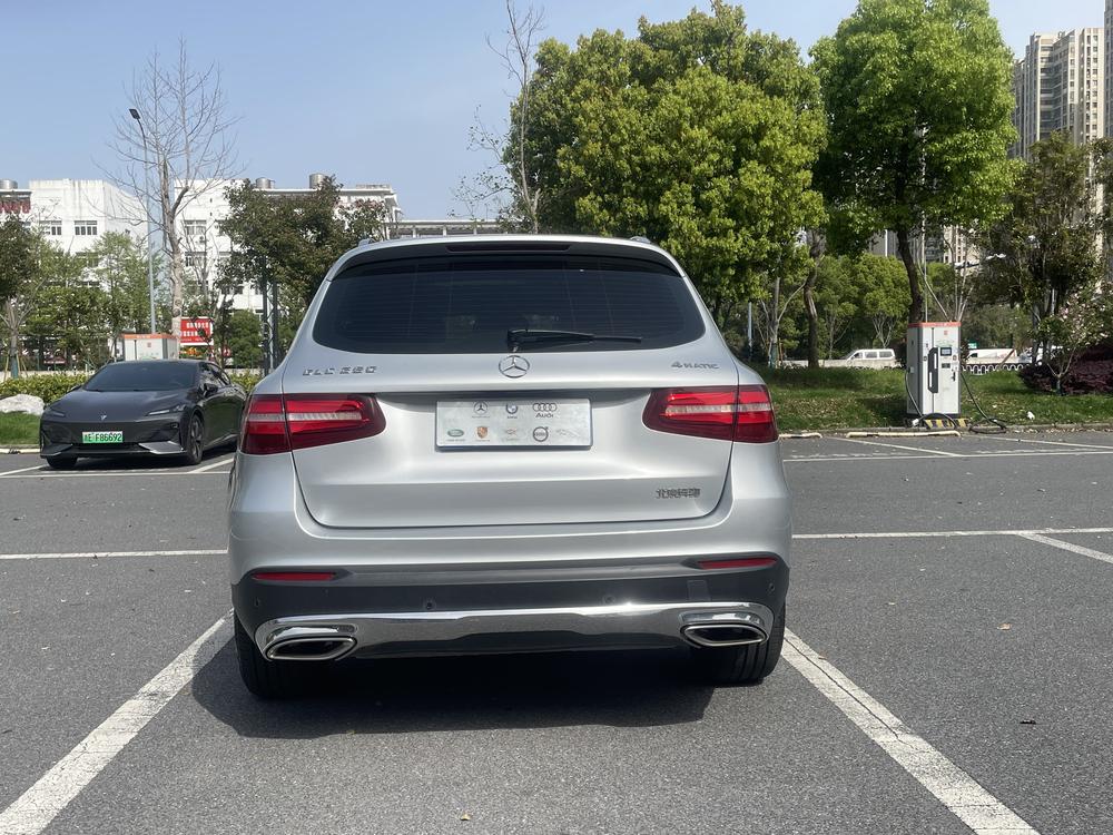 Mercedes-Benz Mercedes-Benz GLC