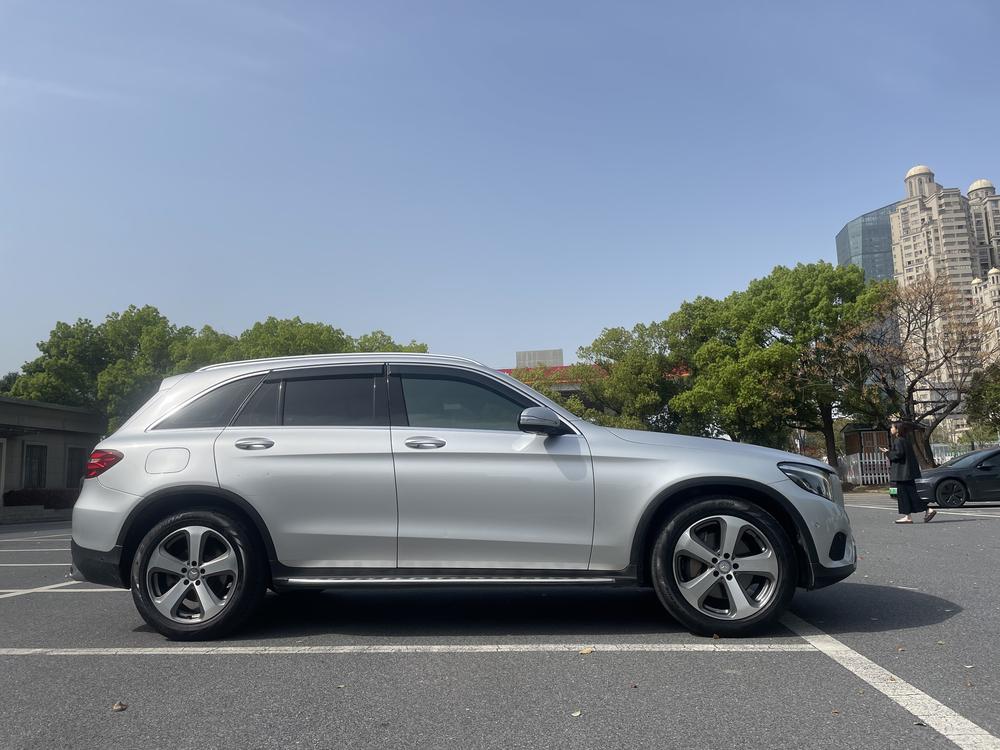Mercedes-Benz Mercedes-Benz GLC
