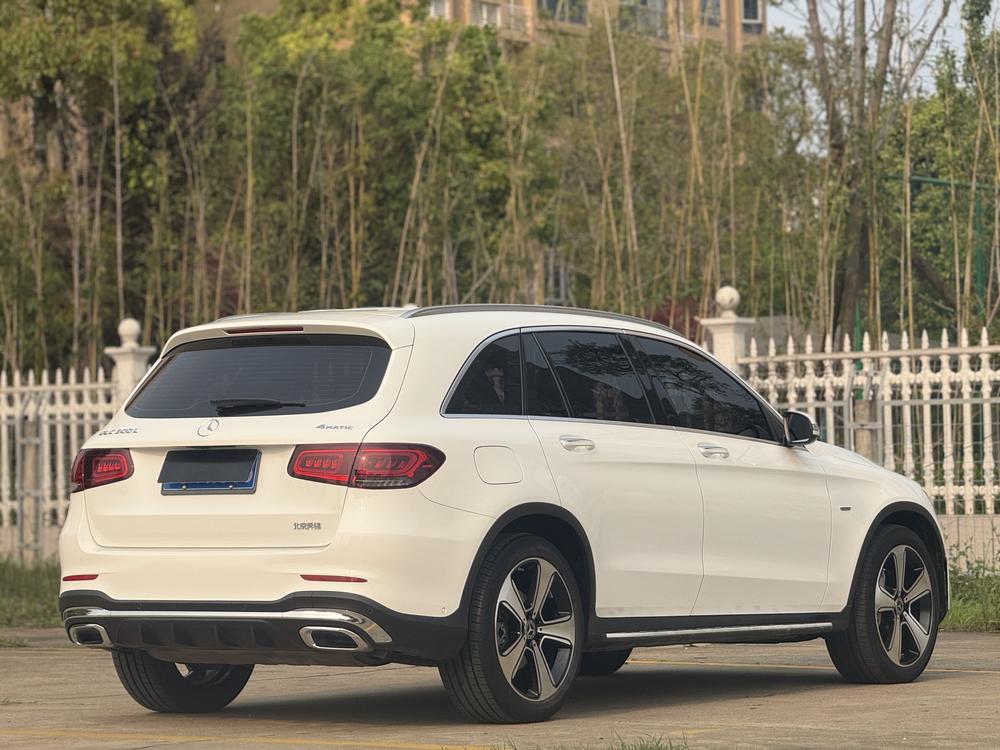 Mercedes-Benz Mercedes-Benz GLC