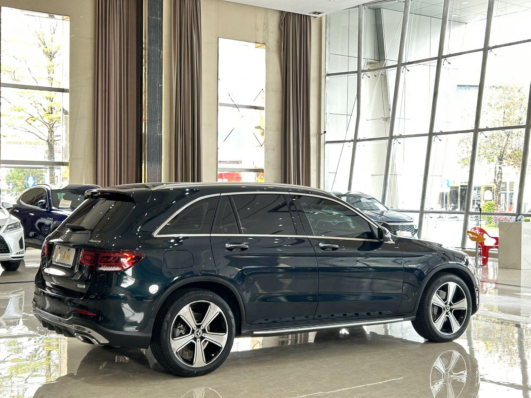 Mercedes-Benz Mercedes-Benz GLC