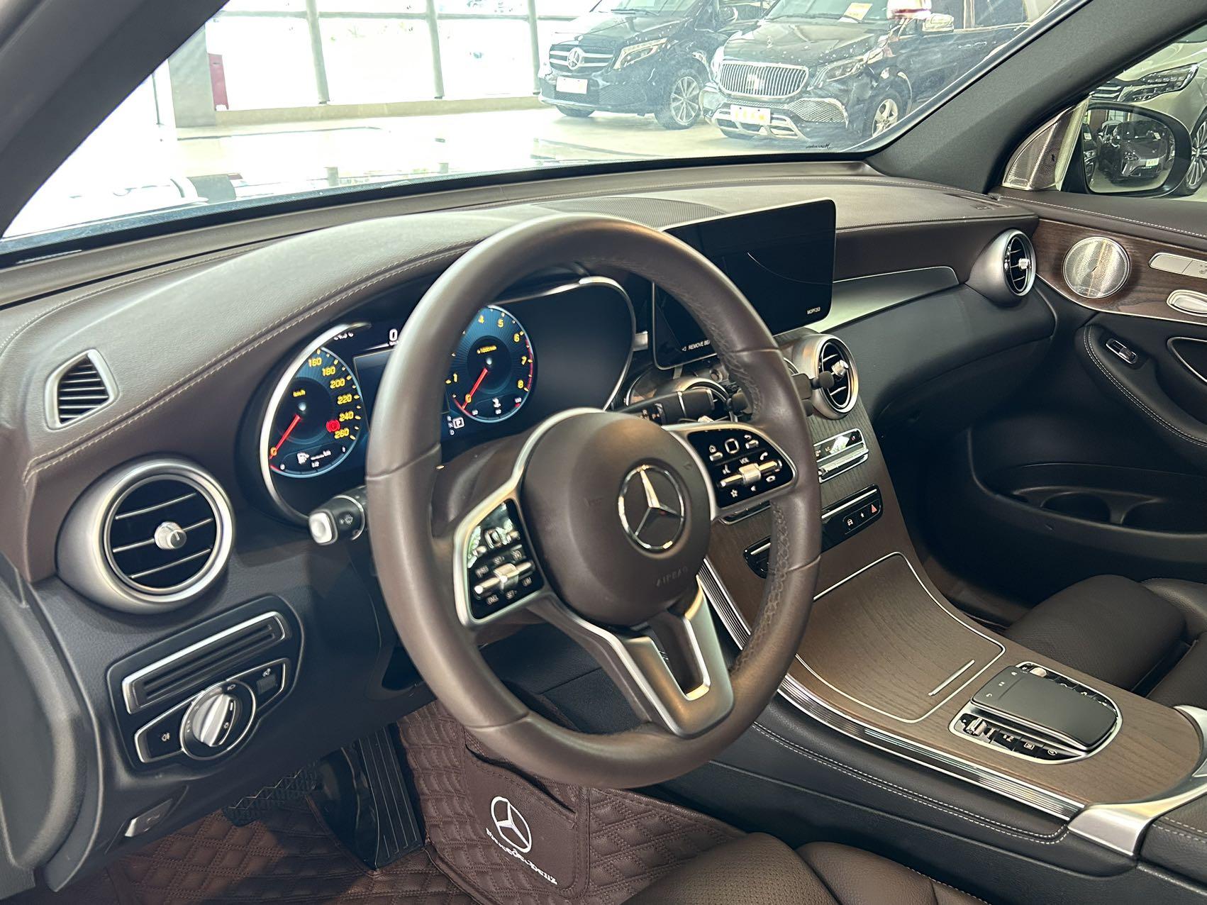 Mercedes-Benz Mercedes-Benz GLC