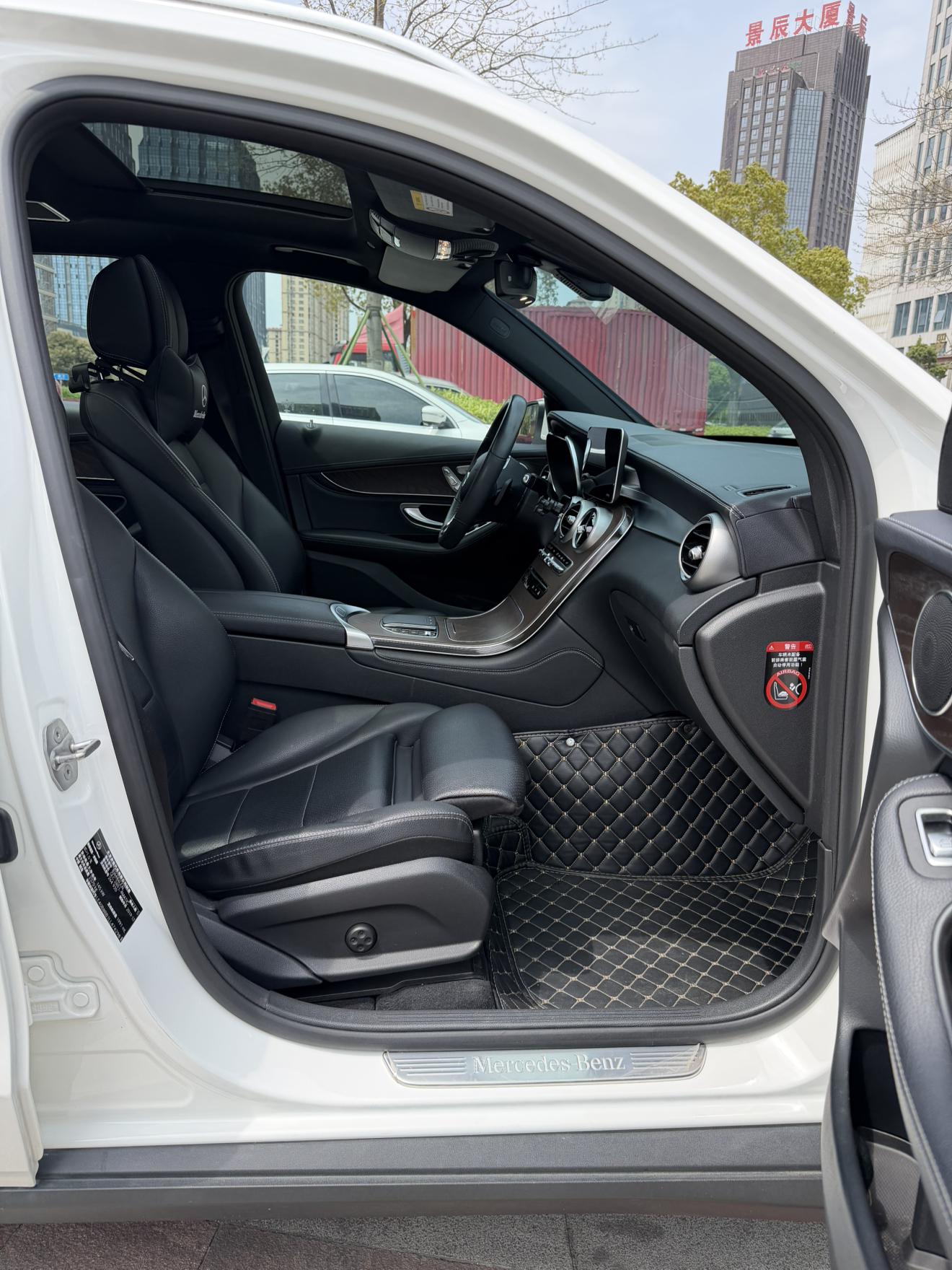 Mercedes-Benz Mercedes-Benz GLC