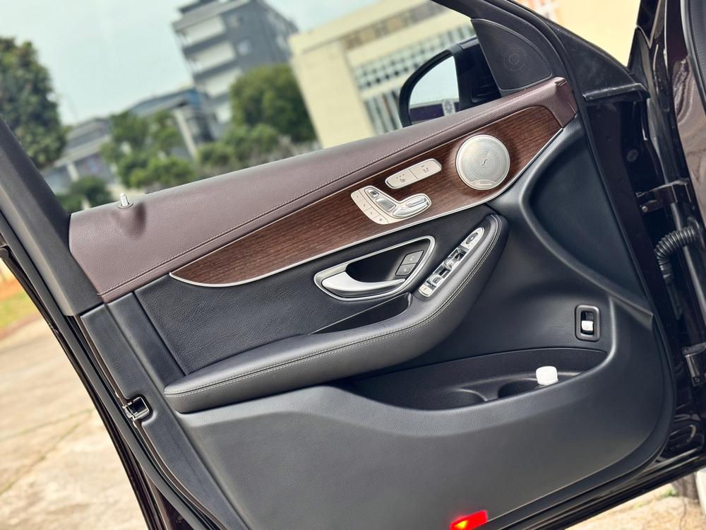 Mercedes-Benz Mercedes-Benz GLC