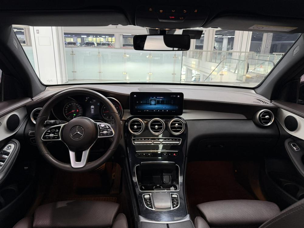 Mercedes-Benz Mercedes-Benz GLC