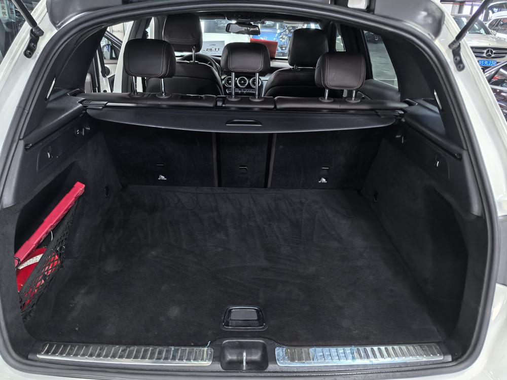Mercedes-Benz Mercedes-Benz GLC